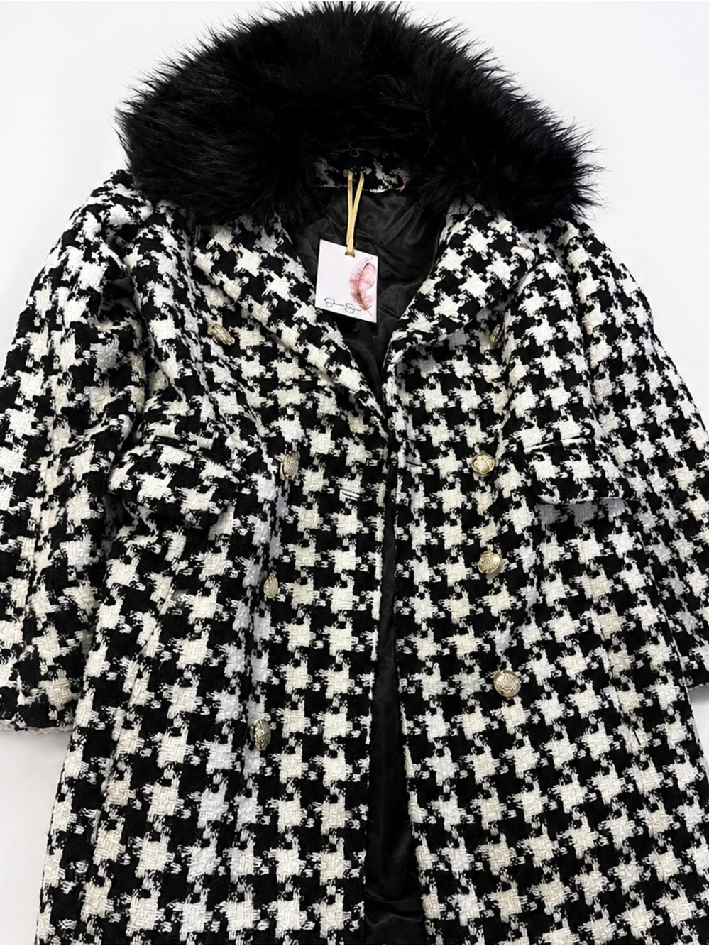 Black & White Houndstooth Coat with Faux Fur Collar